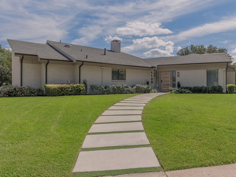 1109 Mill Springs, Richardson TX 75080