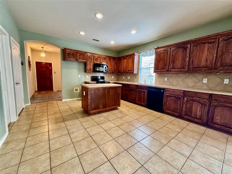 504 Winbridge Lane, Fort Worth TX 76052 - Photo 16