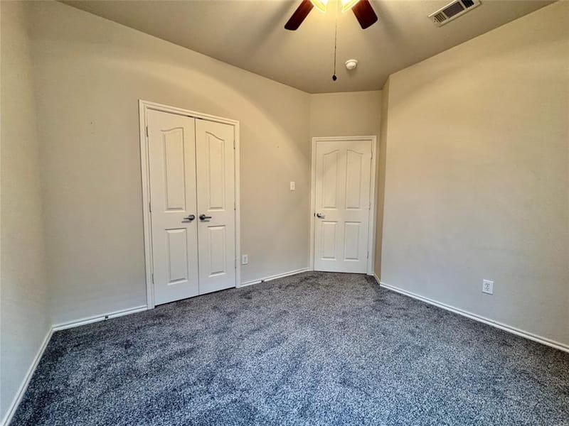504 Winbridge Lane, Fort Worth TX 76052 - Photo 10