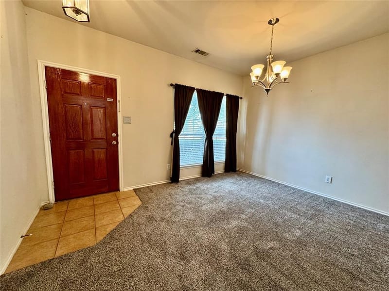 504 Winbridge Lane, Fort Worth TX 76052 - Photo 4