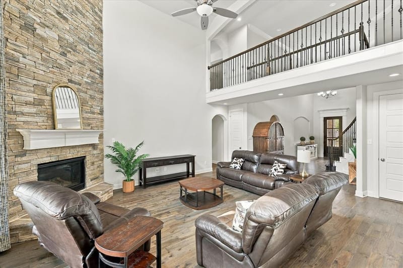 113 St Elias Drive, Burleson TX 76028 - Photo 9