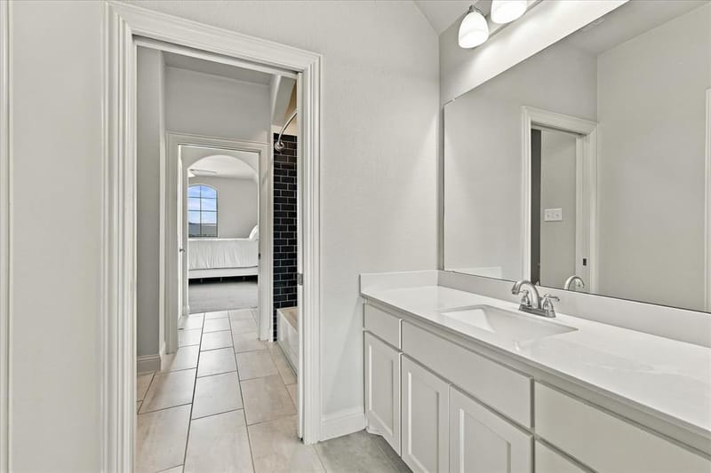 113 St Elias Drive, Burleson TX 76028 - Photo 25
