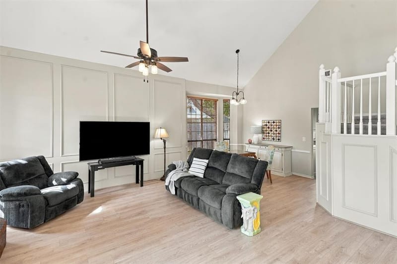 3817 Periwinkle Street, Bedford TX 76021 - Photo 6