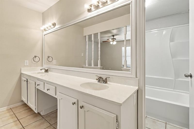 125 Rustic Ridge Drive, Garland TX 75040 - Photo 17