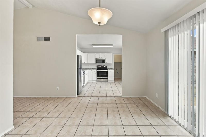 125 Rustic Ridge Drive, Garland TX 75040 - Photo 7