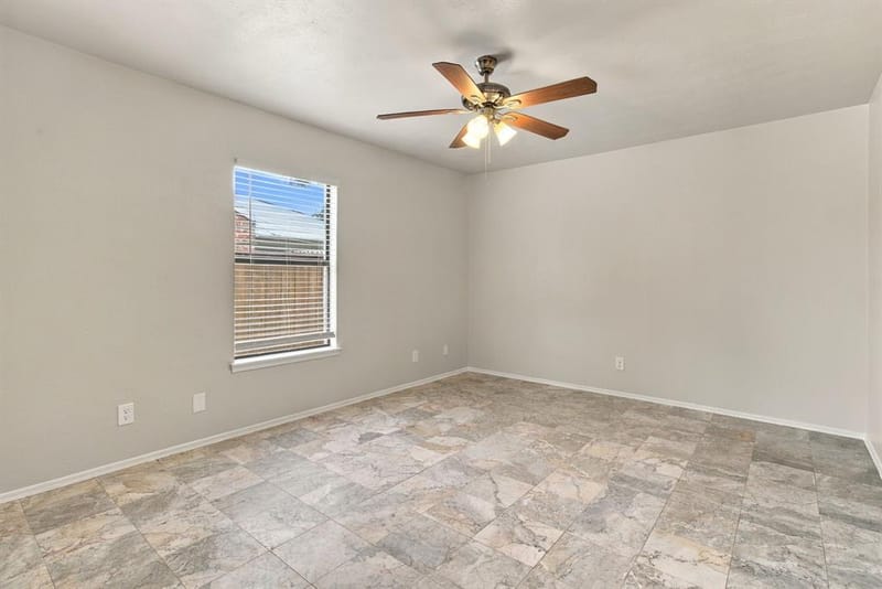 125 Rustic Ridge Drive, Garland TX 75040 - Photo 19