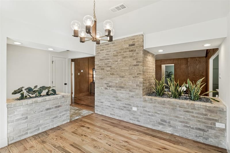 7122 Winedale Drive, Dallas TX 75231 - Photo 12