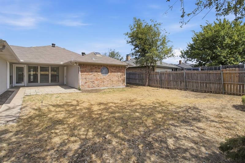1300 Tierra Calle, Carrollton TX 75006 - Photo 33