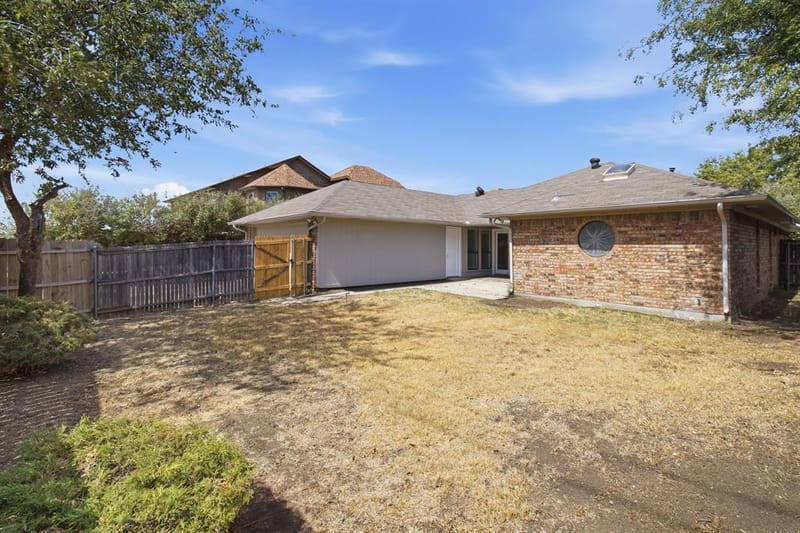 1300 Tierra Calle, Carrollton TX 75006 - Photo 31