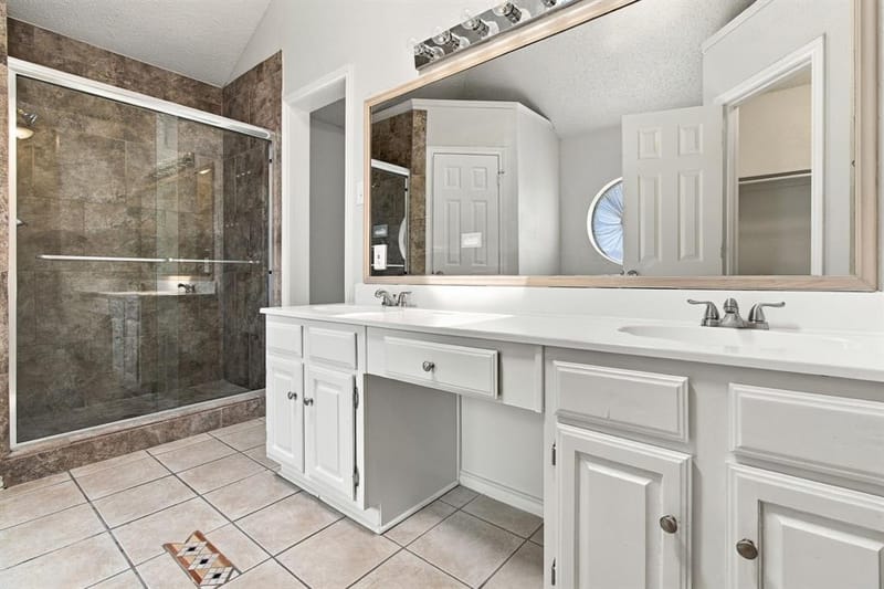 1300 Tierra Calle, Carrollton TX 75006 - Photo 29