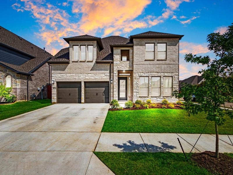 8933 Athens Drive, Denton TX 76226