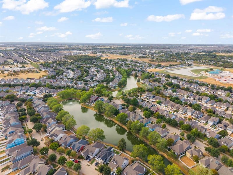 9855 Cedarcrest Drive, Providence Village TX 76227 - Photo 38