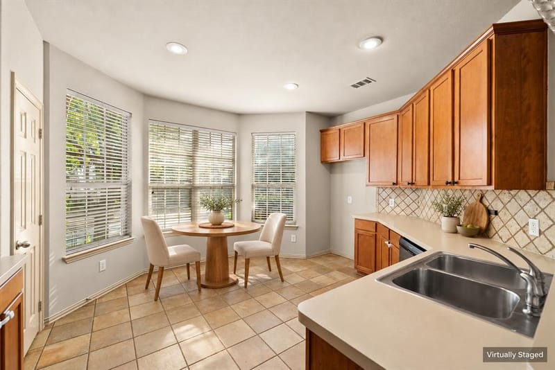 9855 Cedarcrest Drive, Providence Village TX 76227 - Photo 15