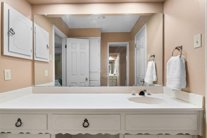 202 Trailview Drive, Woodway TX 76712 - Photo 22