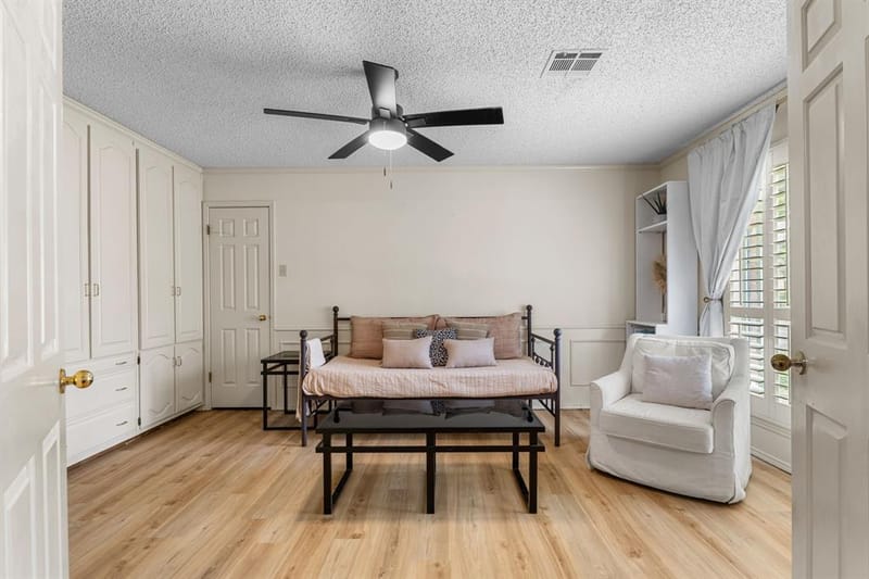 202 Trailview Drive, Woodway TX 76712 - Photo 8