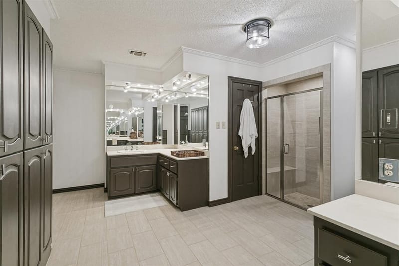6801 Bellaire Court S, Benbrook TX 76132 - Photo 20