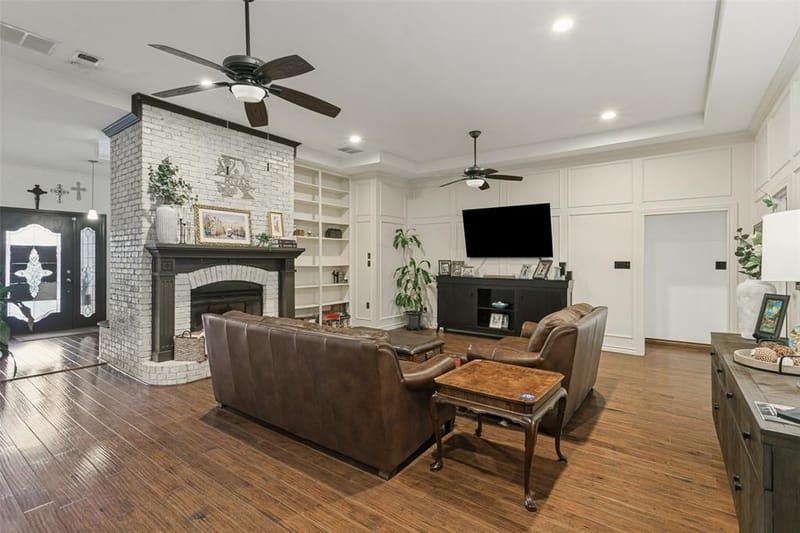 6801 Bellaire Court S, Benbrook TX 76132 - Photo 11