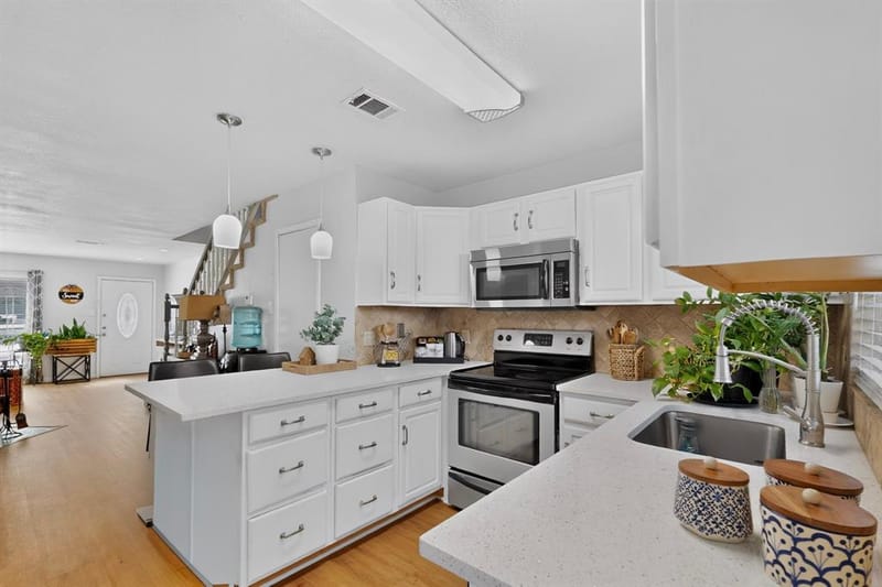 617 Carriagehouse Lane # E3, Garland TX 75040 - Photo 3