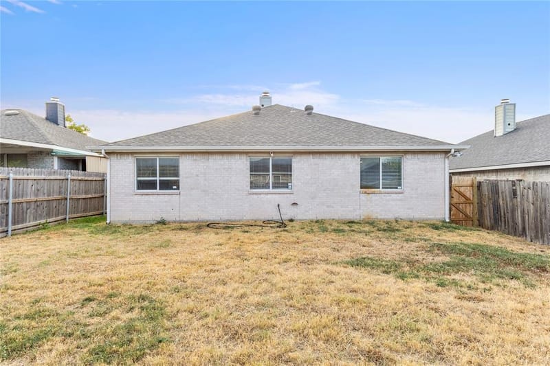 1211 Varacruz Drive, Arlington TX 76010 - Photo 23