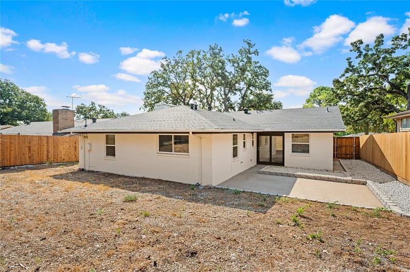 2109 Normandy Drive, Irving TX 75060 - Photo 27