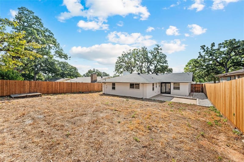 2109 Normandy Drive, Irving TX 75060 - Photo 26