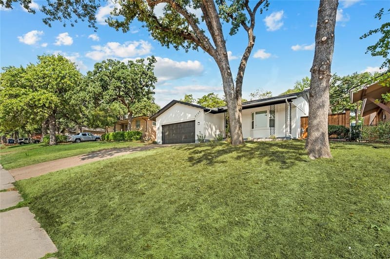2109 Normandy Drive, Irving TX 75060 - Photo 3