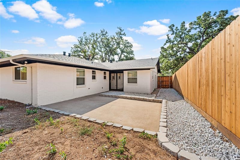 2109 Normandy Drive, Irving TX 75060 - Photo 24
