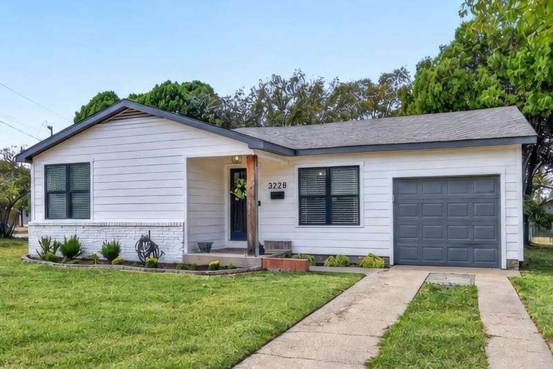 3228 Olive Place, Fort Worth TX 76116 - Photo 2