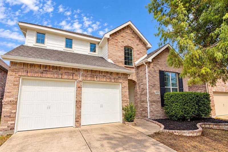 5116 Grove Cove Drive, McKinney TX 75071 - Photo 2