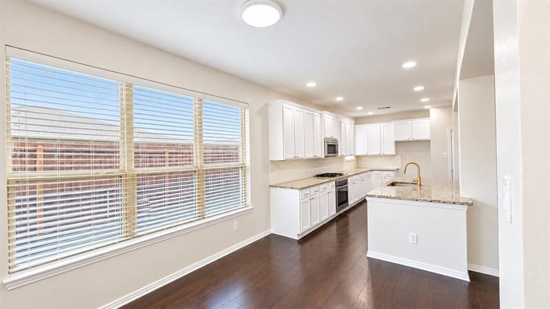 5116 Grove Cove Drive, McKinney TX 75071 - Photo 13