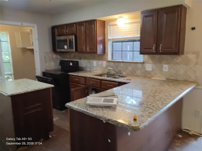 2821 Piedra Drive, Plano TX 75023 - Photo 2