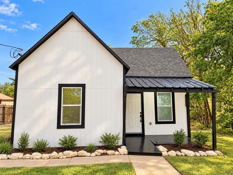 131 Elder Street, Waxahachie TX 75165