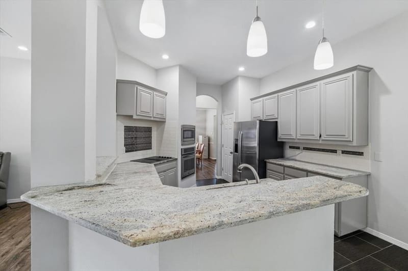 3402 Blue Forest Drive, Arlington TX 76001 - Photo 10