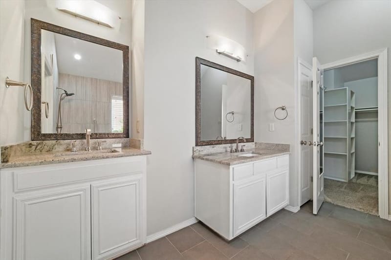3402 Blue Forest Drive, Arlington TX 76001 - Photo 18