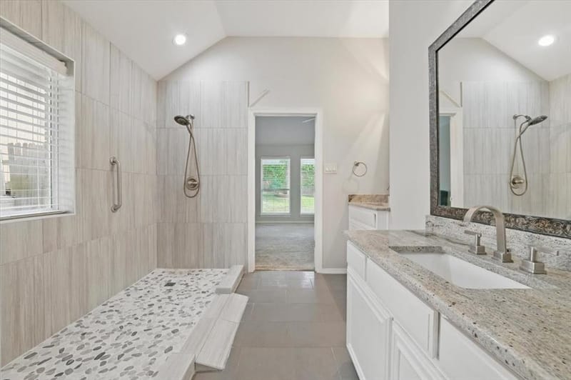 3402 Blue Forest Drive, Arlington TX 76001 - Photo 19