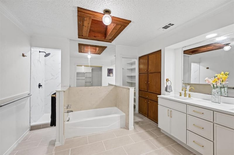 1882 Hillcrest Drive, Lewisville TX 75077 - Photo 16