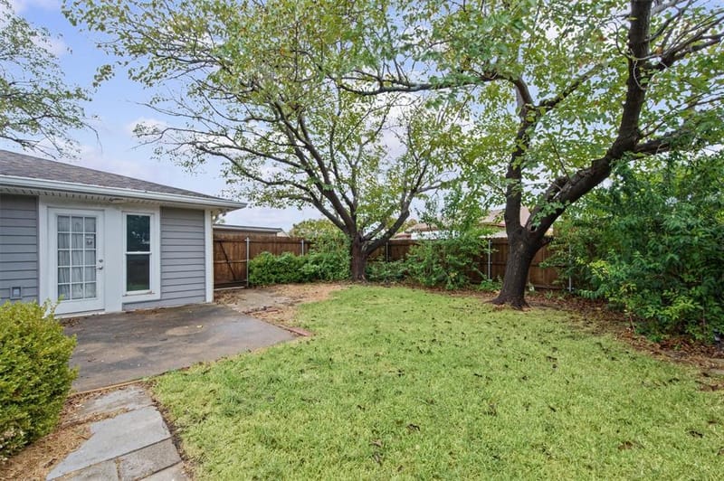 1882 Hillcrest Drive, Lewisville TX 75077 - Photo 26