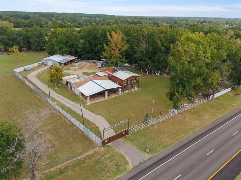 5989 State Highway 31 E, Murchison TX 75778 - Photo 3