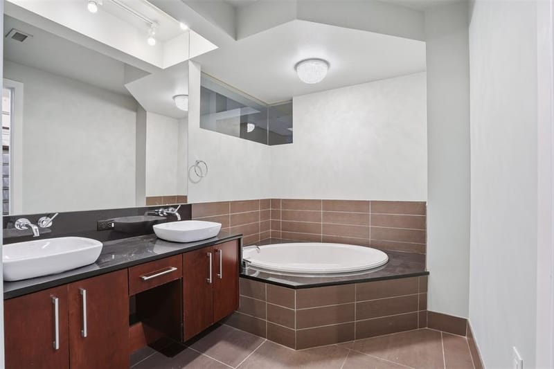 2600 W 7th Street # 2726, Fort Worth TX 76107 - Photo 8