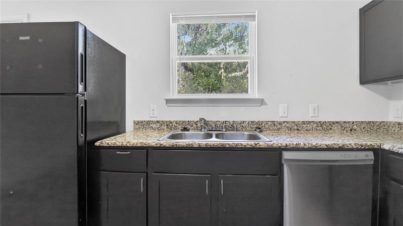 4508 Wiman Drive, Fort Worth TX 76119 - Photo 8