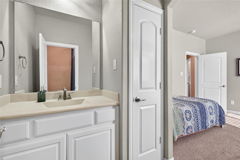 2705 Sky Ridge Road, Arlington TX 76001 - Photo 36
