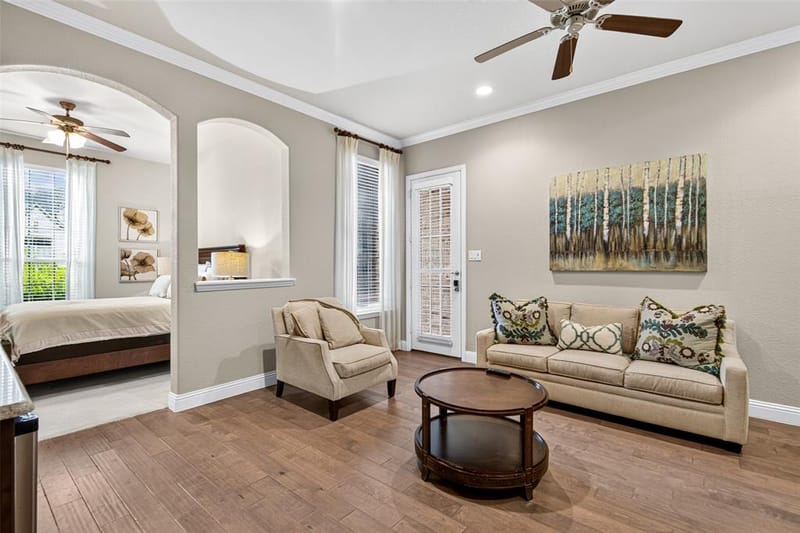 2705 Sky Ridge Road, Arlington TX 76001 - Photo 8