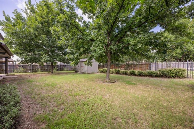 304 Jade Lane, Weatherford TX 76086 - Photo 21