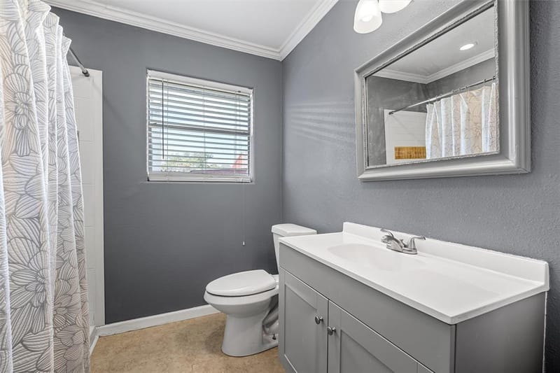 111 N Morgan Street W, Mount Calm TX 76673 - Photo 15