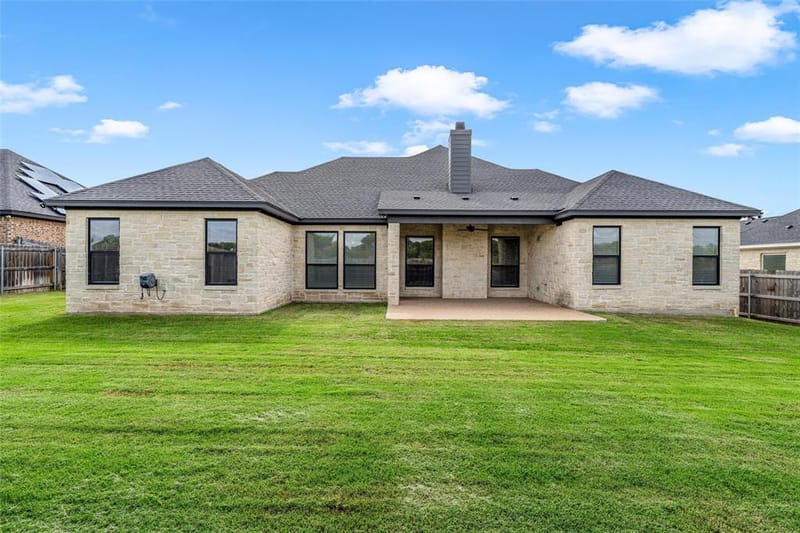 10201 Castleberry Lane, Waco TX 76712 - Photo 32