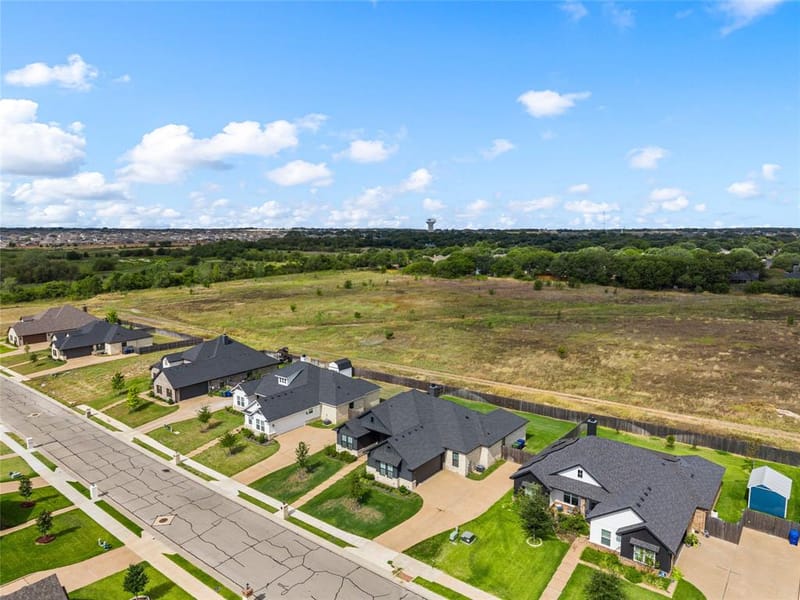 10201 Castleberry Lane, Waco TX 76712 - Photo 38