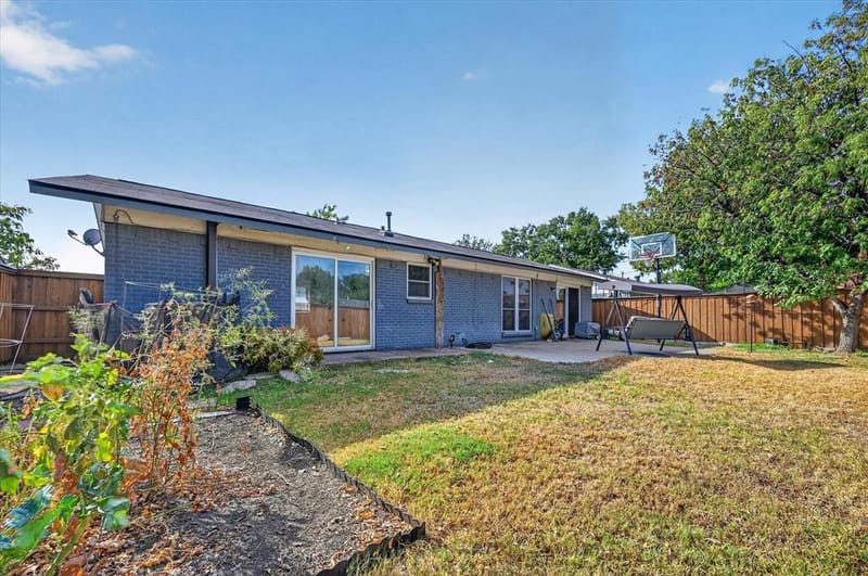 1110 Vegas Drive, Garland TX 75042 - Photo 24