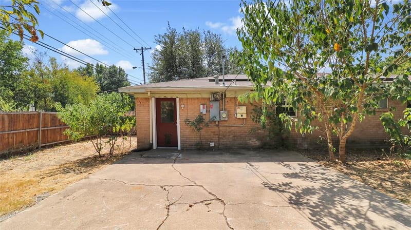 2201 Linwood Lane, Irving TX 75061 - Photo 17