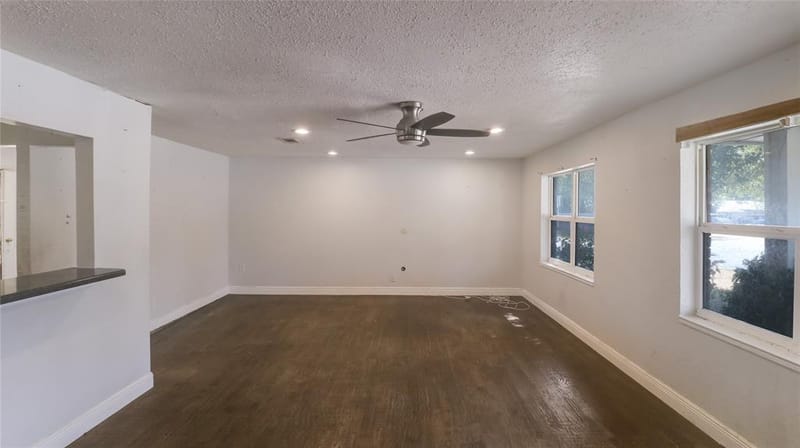 2201 Linwood Lane, Irving TX 75061 - Photo 7