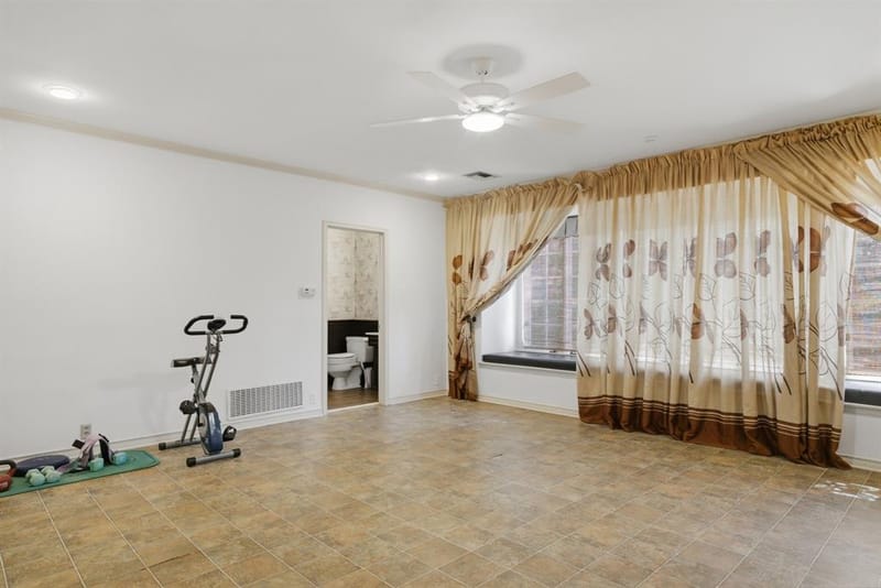 2725 Pecan Drive, Tyler TX 75701 - Photo 15